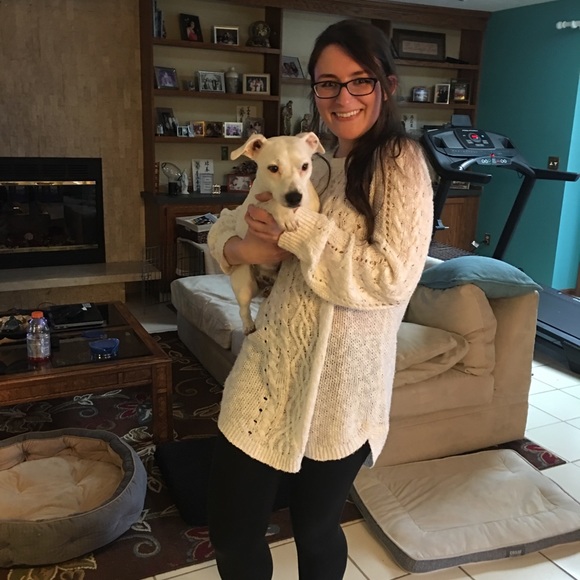 Meet your Posher, Gabrielle - Picture 1 of 1